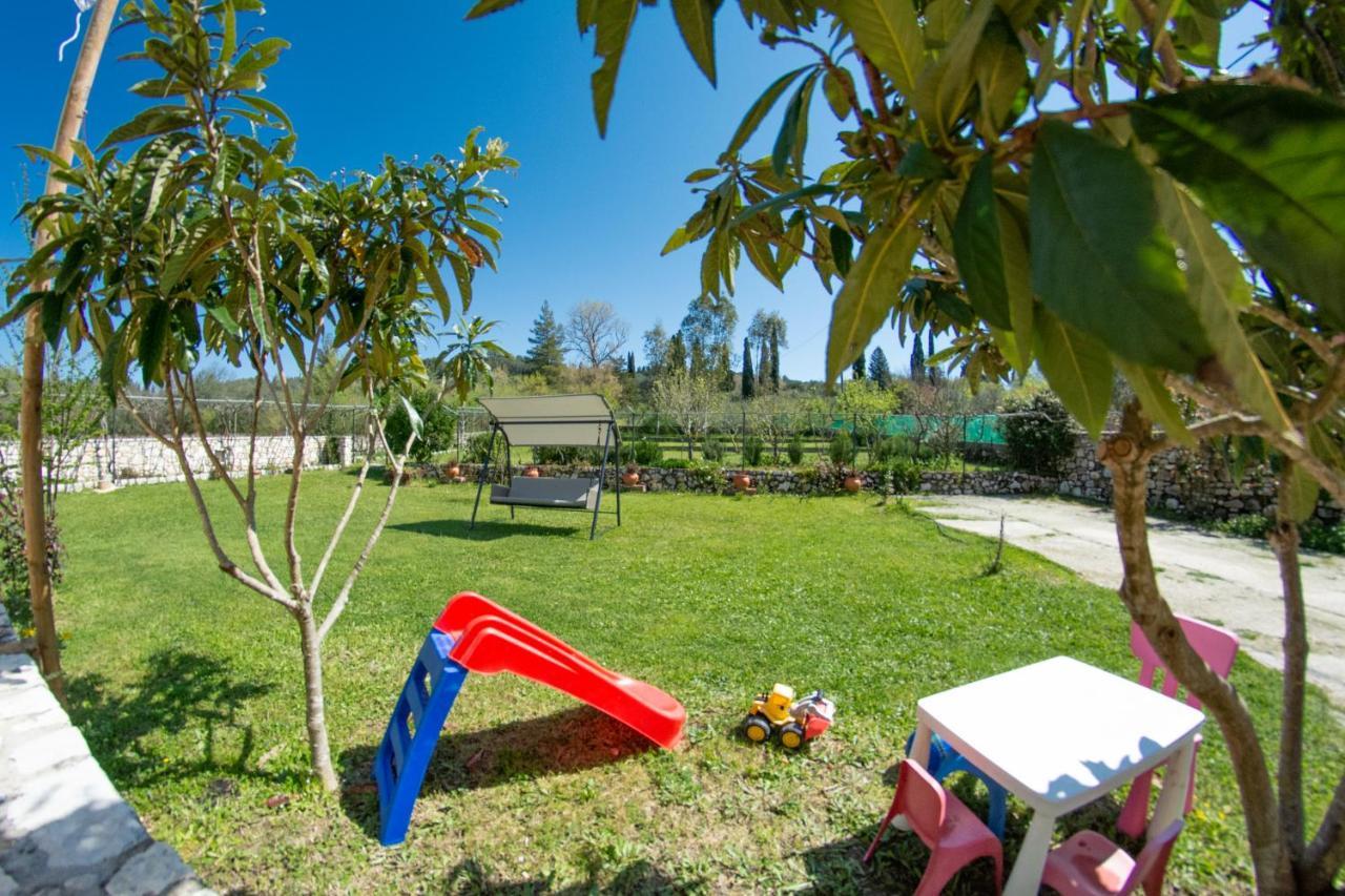 Giannakis Villa Kanakades ภายนอก รูปภาพ